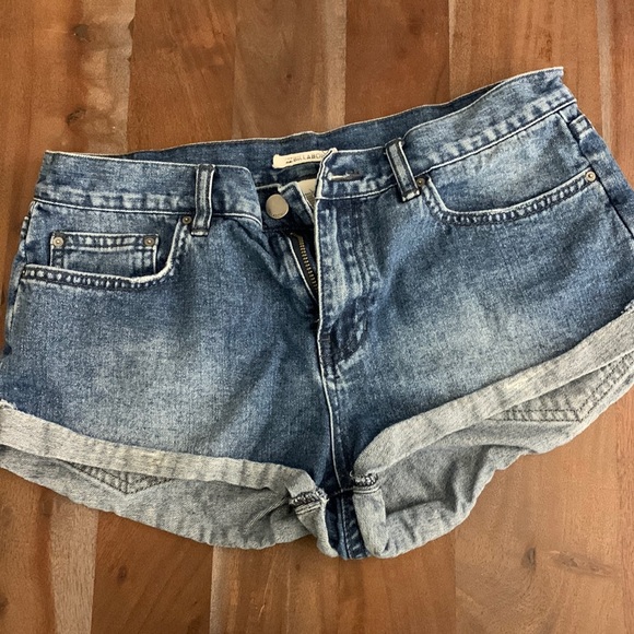DENIM Billabong Shorts - Picture 1 of 2